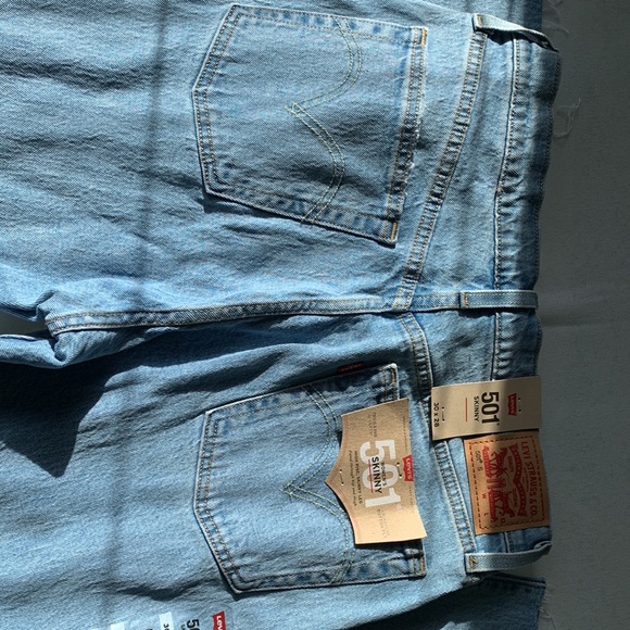 Levi’s 501 Skinny Jeans - Picture 4 of 8